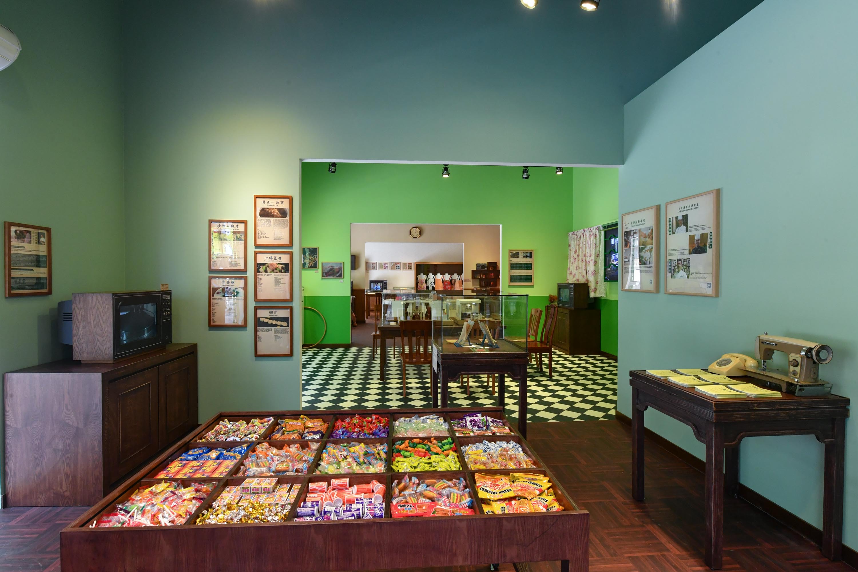 Collaboration with Times Square for Old Hong Kong Food Culture Exhibition